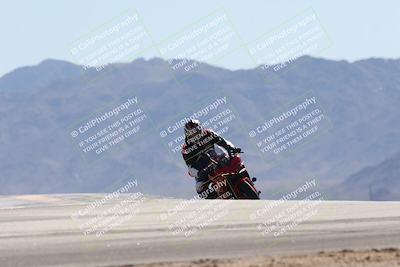 media/Oct-13-2025-Moto Forza (Mon) [[a66d839500]]/3-B Group/Session 4 (Turn 9)/